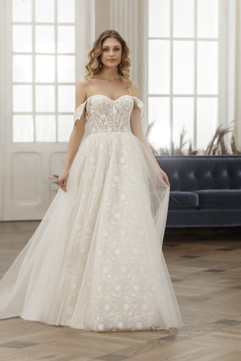 Lindsey_01-1654011148